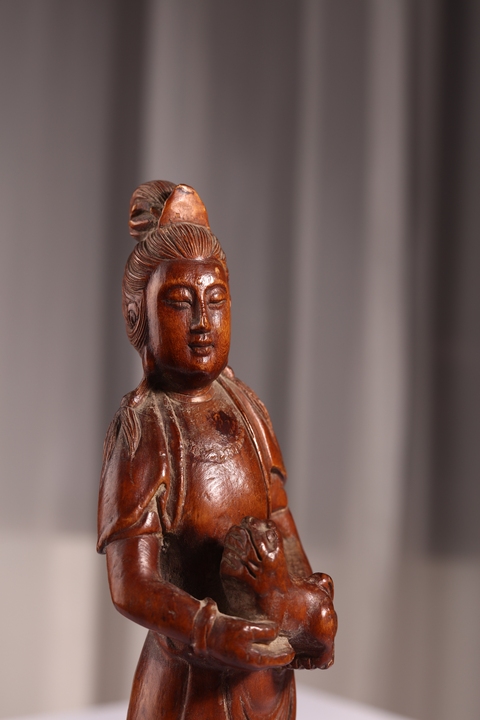 古玩雜項觀音木雕真品鑒賞圖