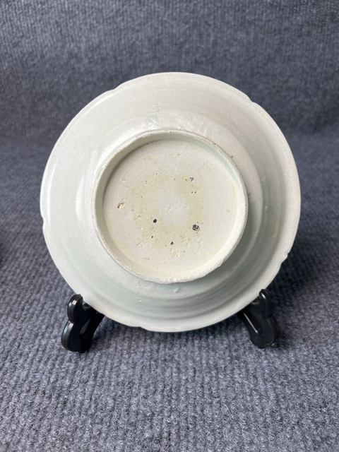 古玩陶瓷青白釉花口盤拍賣，當(dāng)前價(jià)格888元