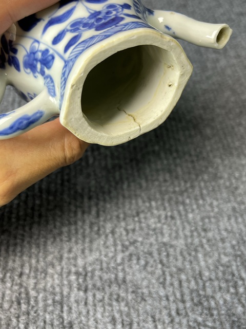 古玩陶瓷青花花卉紋執壺拍賣,當前價格1888元