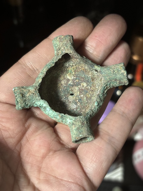 古玩銅器西周·的風火輪節約真品鑒賞圖