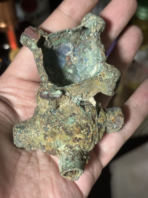 古玩銅器西周·連體節約拍賣，當前價格99元