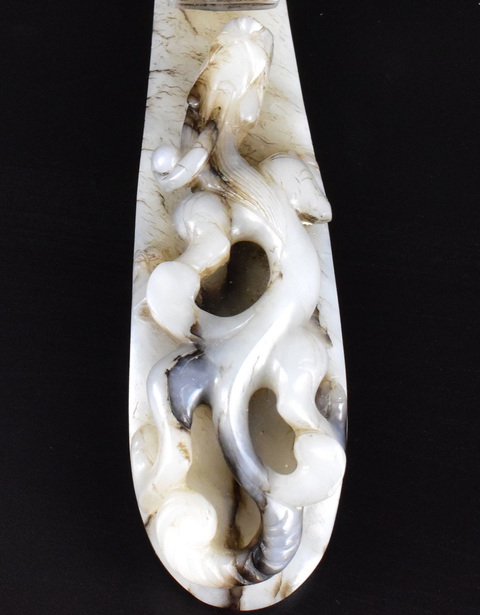 古玩玉器和田玉帶鉤真品鑒賞圖