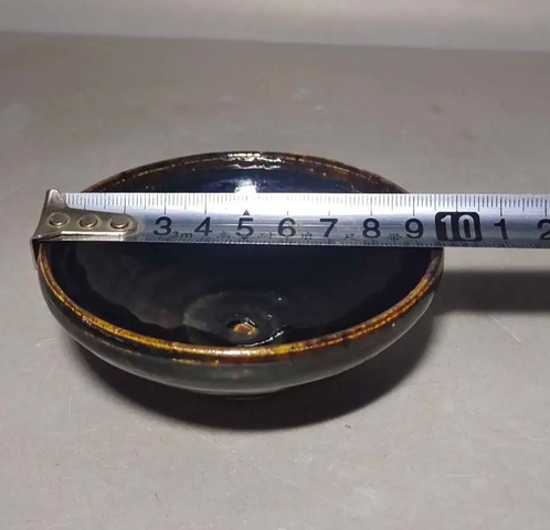 古玩陶瓷金元時期黑釉盞真品鑒賞圖