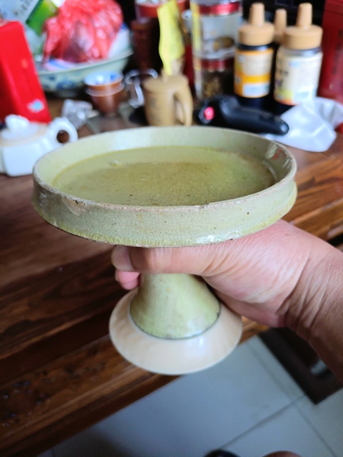 古玩陶瓷北朝晚期安陽窯青黃釉高足盤真品鑒賞圖