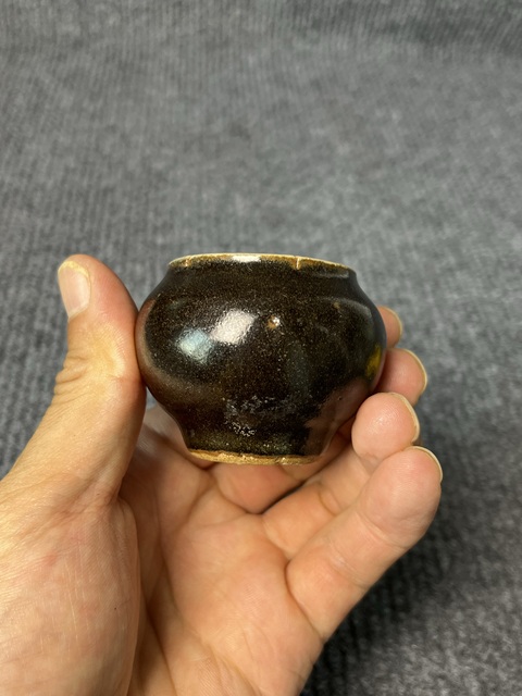 古玩陶瓷黑釉小罐真品鑒賞圖