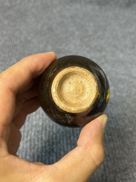 古玩陶瓷黑釉小罐真品鑒賞圖