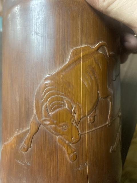 古玩雜項(xiàng)竹刻筆筒真品鑒賞圖