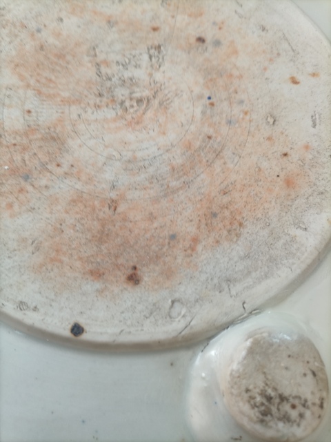 古玩陶瓷德化窯人物紋青花香爐真品鑒賞圖