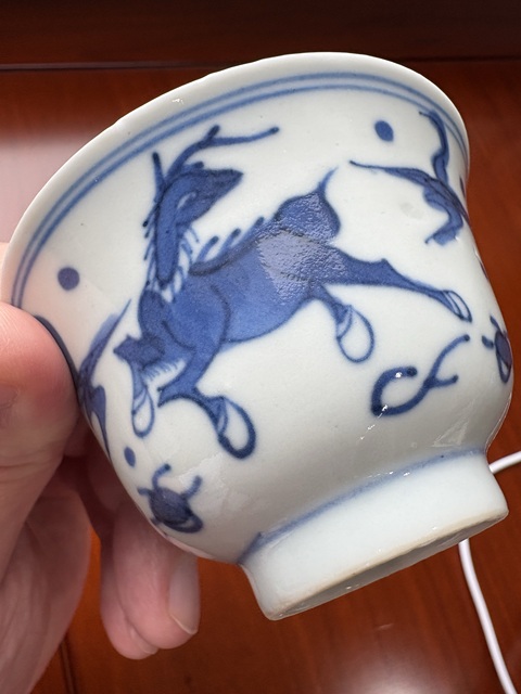 古玩陶瓷清晚·青花瑞獸紋杯 真品鑒賞圖