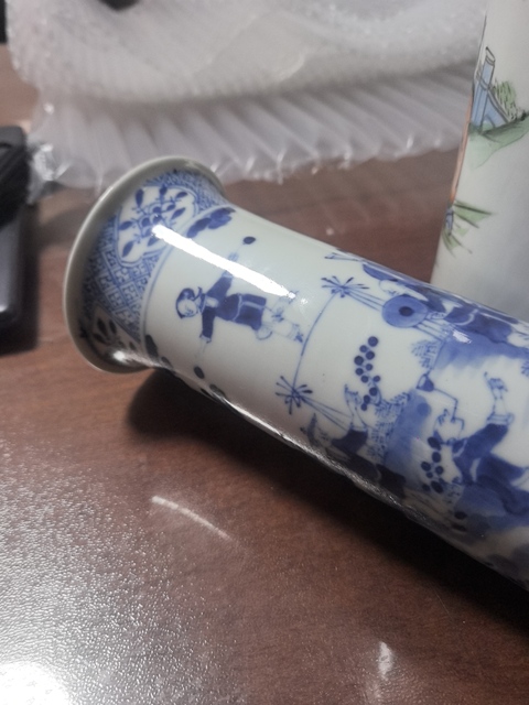古玩陶瓷人物紋青花花觚真品鑒賞圖