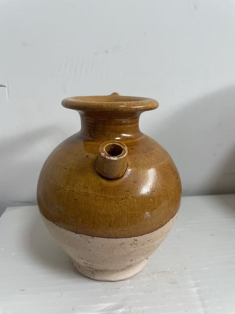 古玩陶瓷唐·黃釉壺真品鑒賞圖