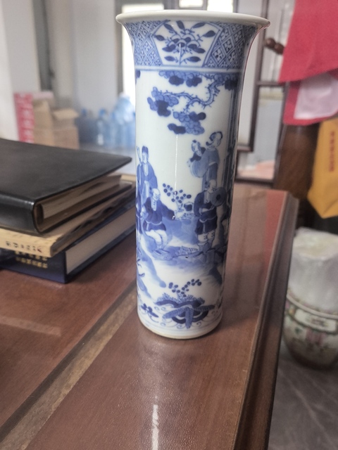 古玩陶瓷人物紋青花花觚真品鑒賞圖