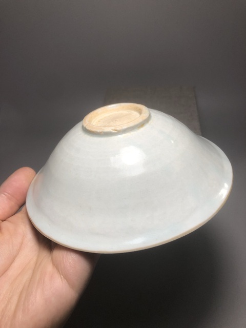 古玩陶瓷宋,青白釉花卉紋斗笠碗拍賣,當前價格4000元