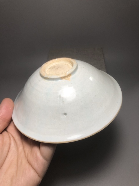 古玩陶瓷宋,青白釉花卉紋斗笠碗拍賣,當前價格4000元