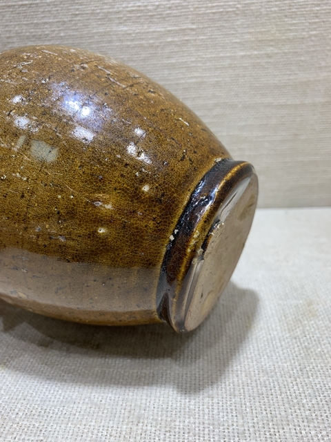 古玩陶瓷鞏縣窯唐黃罐拍賣,當(dāng)前價(jià)格16000元