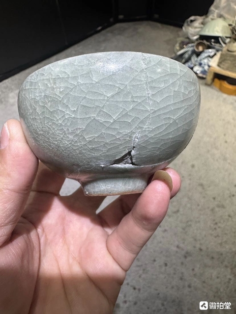 古玩陶瓷龍泉仿官茶盞真品鑒賞圖