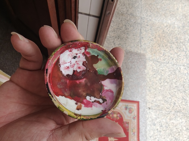 古玩陶瓷白釉刻瓷印泥盒真品鑒賞圖