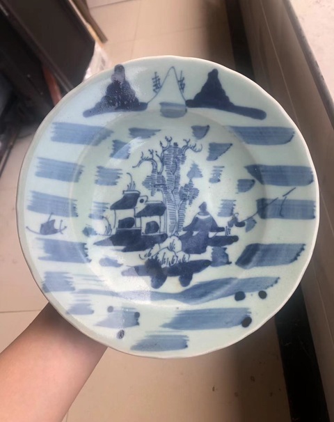 古玩陶瓷清中期，青花山水人物盤(pán)拍賣(mài)，當(dāng)前價(jià)格2000元