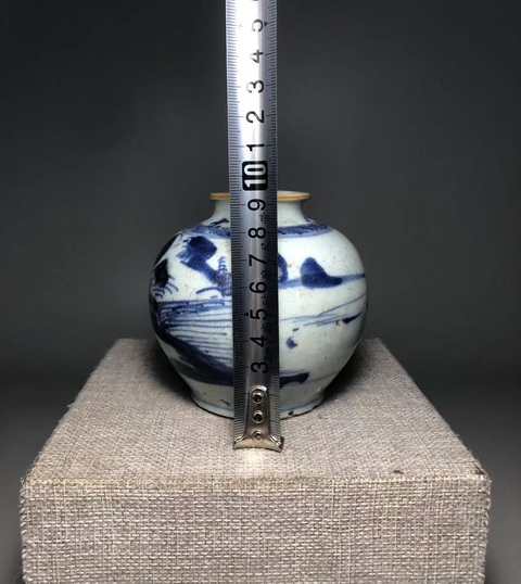 古玩陶瓷清乾隆，青花山水人物石榴罐拍賣，當前價格3000元