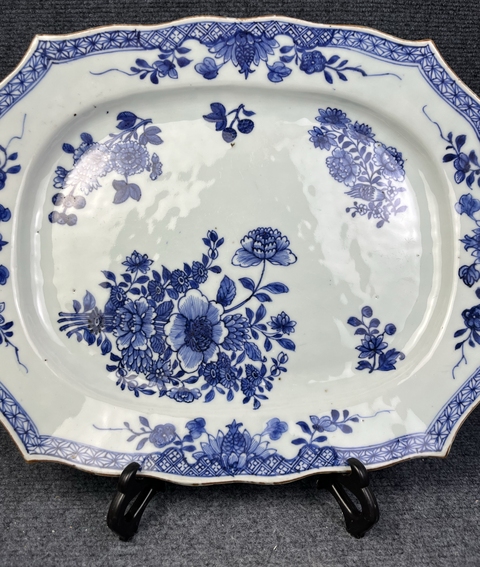 古玩陶瓷青花折枝花卉紋盤真品鑒賞圖