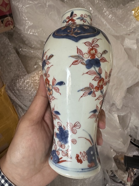 古玩陶瓷青花礬紅花卉紋雞腿瓶拍賣，當前價格2500元
