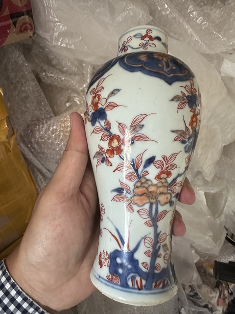 古玩陶瓷青花礬紅花卉紋雞腿瓶拍賣，當前價格2500元
