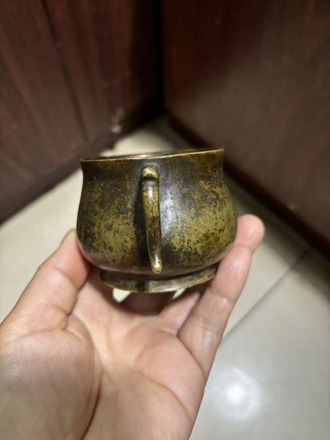 古玩銅器爐子真品鑒賞圖