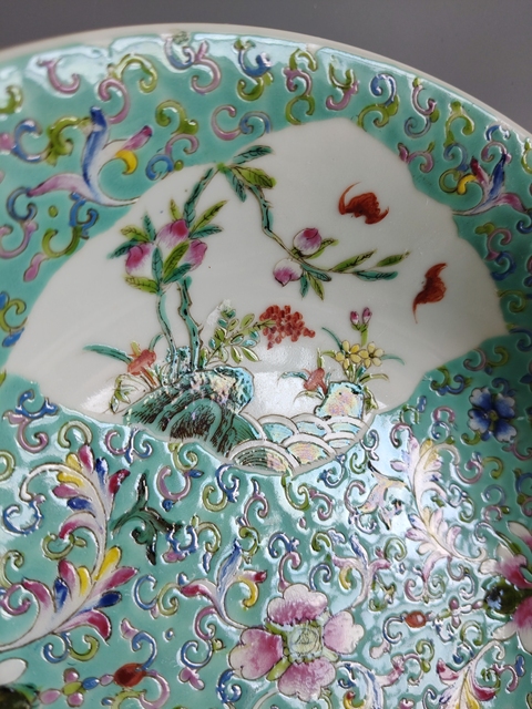 古玩陶瓷松石綠粉彩開光靈仙祝壽盤拍賣，當前價格2666元