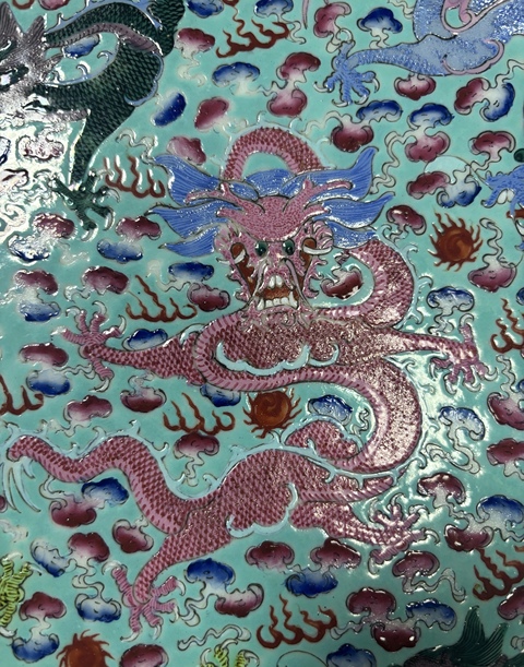 古玩陶瓷民國粉彩五龍紋盤真品鑒賞圖