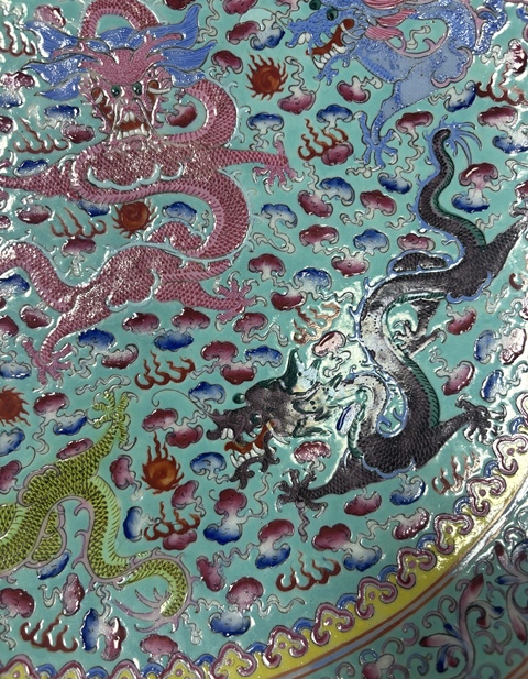 古玩陶瓷民國粉彩五龍紋盤真品鑒賞圖