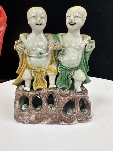 古玩陶瓷素三彩和合二仙人物瓷像拍賣，當前價格6880元