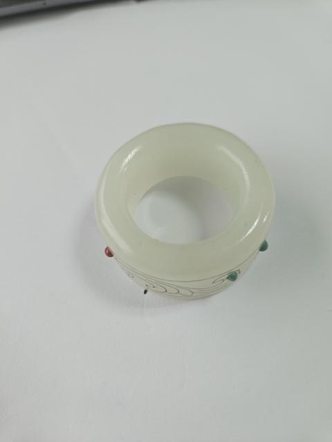 古玩玉器和田玉扳指真品鑒賞圖