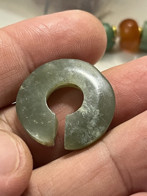 古玩玉器玉玦真品鑒賞圖