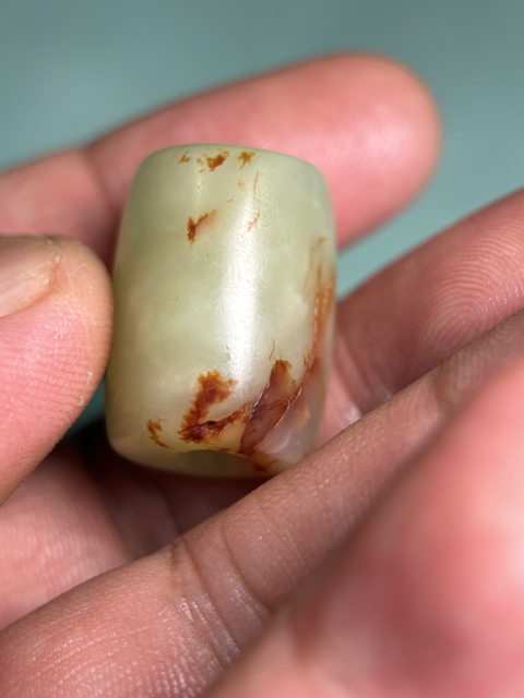 古玩玉器紅山紅沁勒子拍賣，當(dāng)前價格12600元