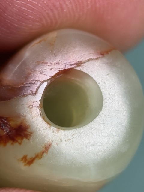 古玩玉器紅山紅沁勒子拍賣，當(dāng)前價格12600元