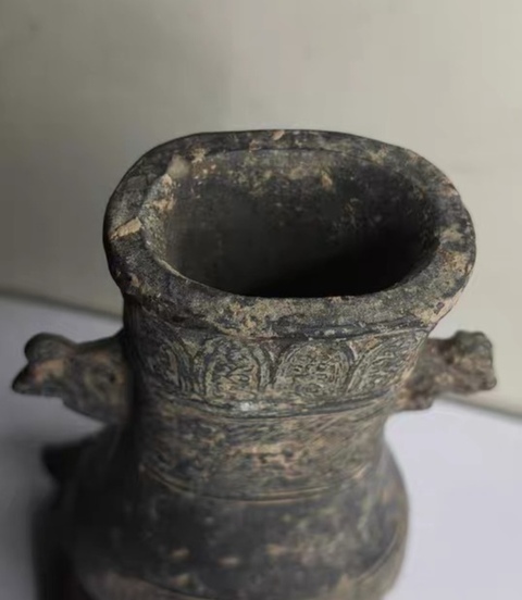 古玩陶瓷元代黑陶雙耳瓶真品鑒賞圖