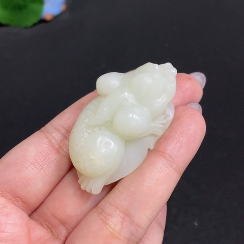 古玩玉器和田玉掛件真品鑒賞圖