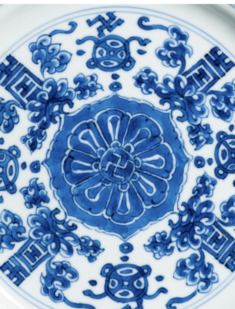 古玩陶瓷青花盤真品鑒賞圖