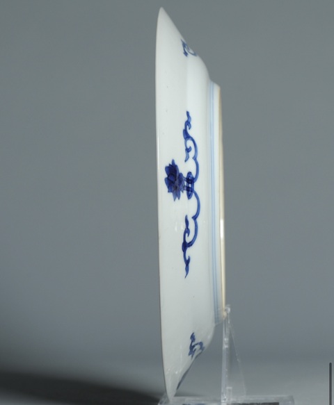 古玩陶瓷青花盤真品鑒賞圖