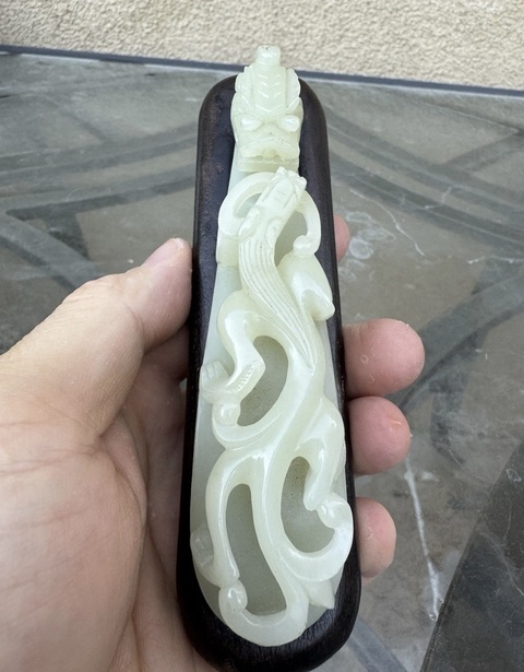 古玩玉器和田玉雕“蒼龍教子”帶鉤真品鑒賞圖