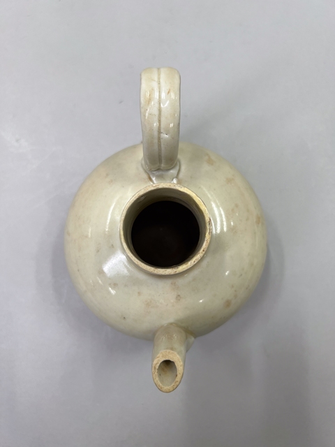 古玩陶瓷北宋時期白釉執壺真品鑒賞圖