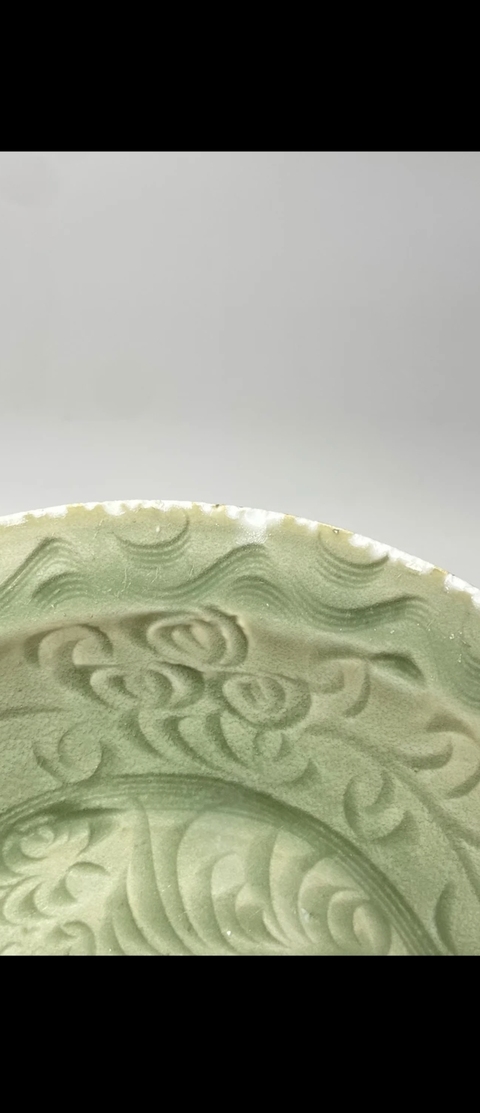 古玩陶瓷景德鎮仿龍泉刻花盤真品鑒賞圖