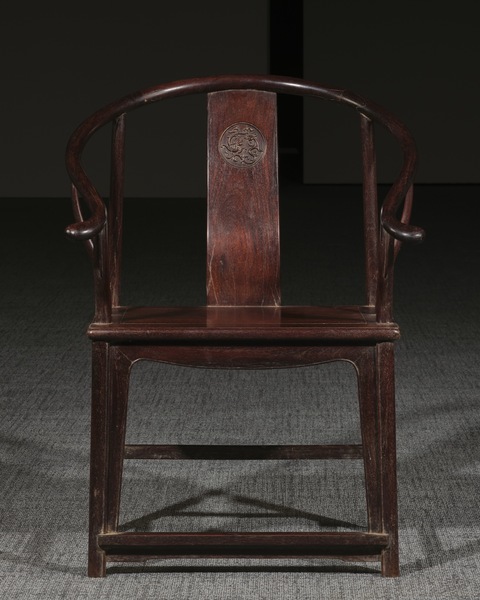 古玩雜項圈椅桌子真品鑒賞圖