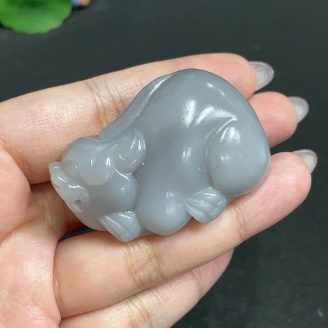古玩玉器天然和田玉雕刻瑞獸題材把件真品鑒賞圖