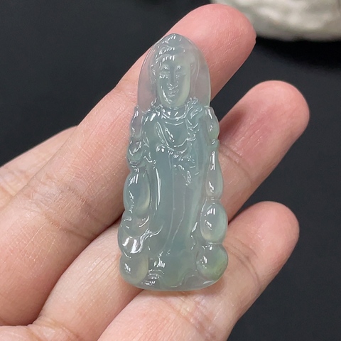 古玩玉器322天然翡翠觀音題材掛件  配證書拍賣，當前價格358元