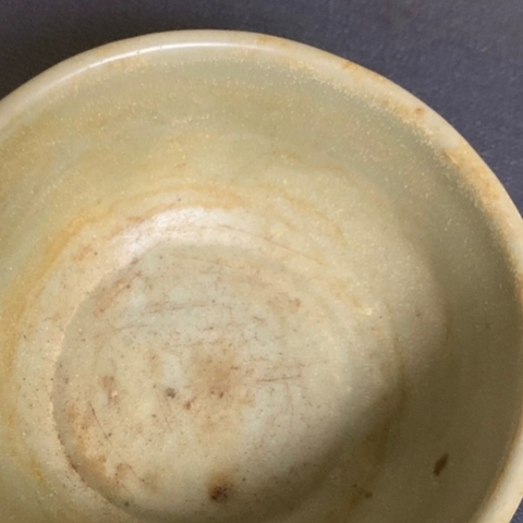 古玩陶瓷龍泉窯臥足杯真品鑒賞圖