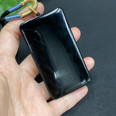 古玩玉器235天然和田玉黑墨玉無事牌 配證書拍賣,當前價格488元