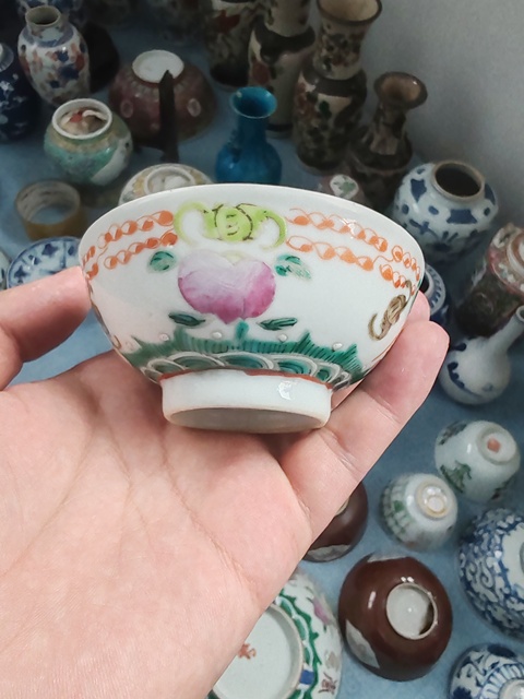 古玩陶瓷粉彩福壽紋碗真品鑒賞圖