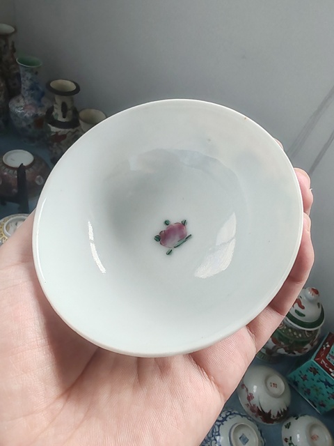 古玩陶瓷粉彩福壽紋碗真品鑒賞圖