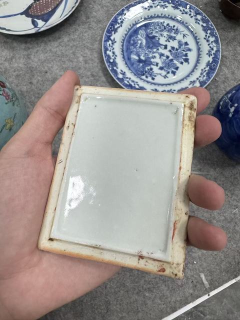 古玩陶瓷民國淺降彩印泥盒真品鑒賞圖